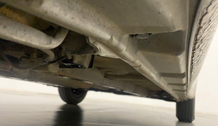 2010 Maruti Swift Dzire VXI, Petrol, Manual, 82,627 km, Right Side Underbody