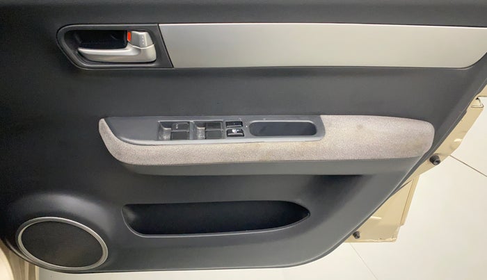 2010 Maruti Swift Dzire VXI, Petrol, Manual, 82,627 km, Driver Side Door Panels Control
