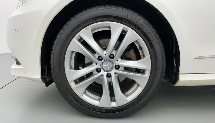 2013 Mercedes Benz E Class E 220 CDI AVANTGARDE, Diesel, Automatic, 65,131 km, Left Front Wheel