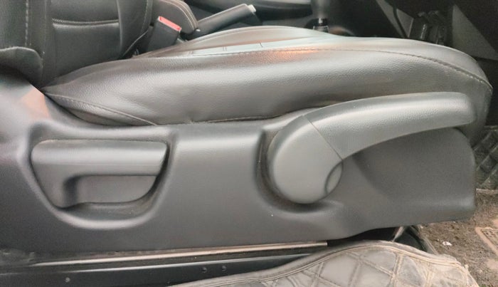 2021 Honda WR-V 1.2L I-VTEC VX MT, Petrol, Manual, 39,053 km, Driver Side Adjustment Panel