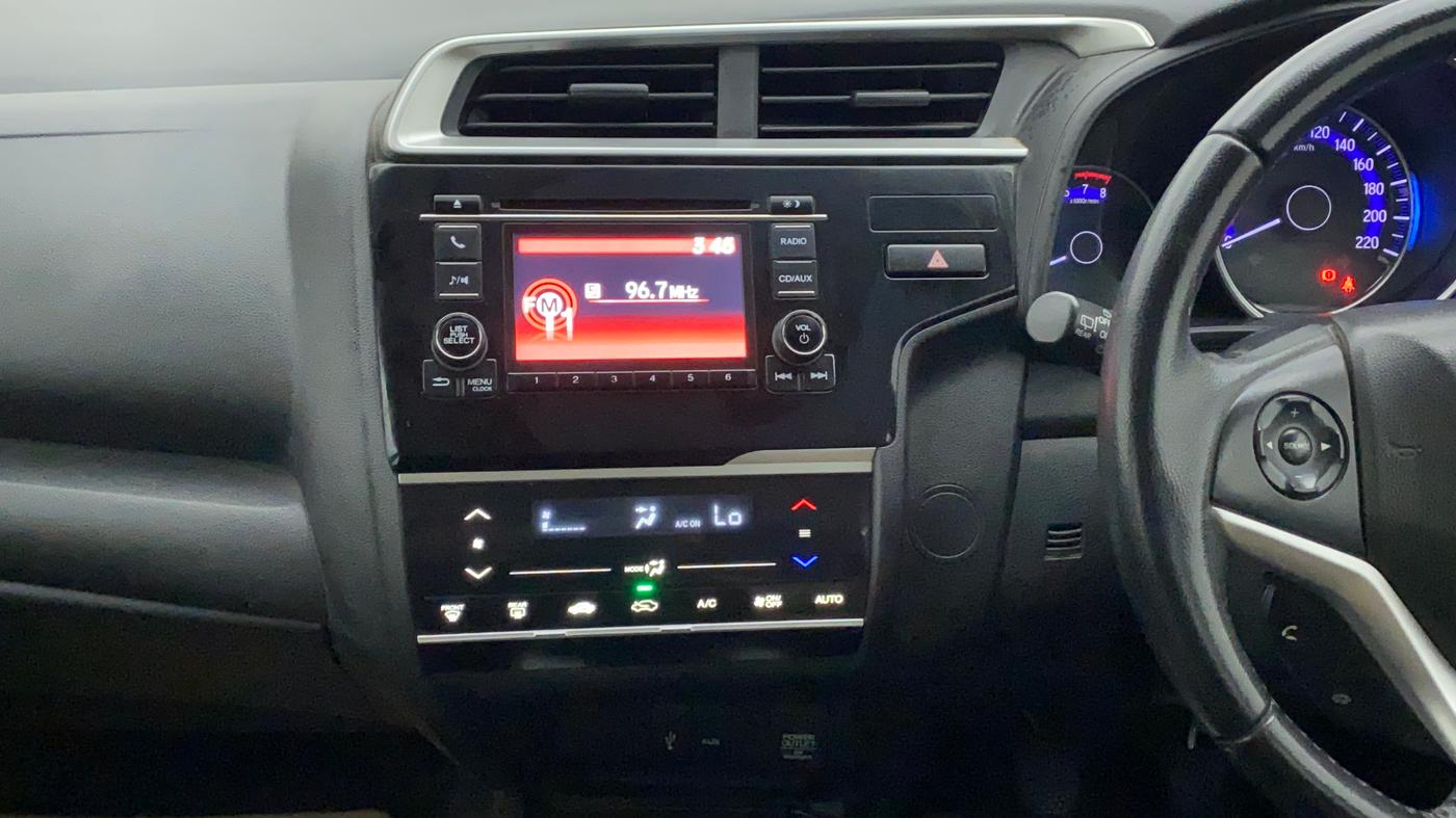 2017 Honda Jazz 1.2L I-VTEC V, Petrol, Manual, 44,230 km, Air Conditioner