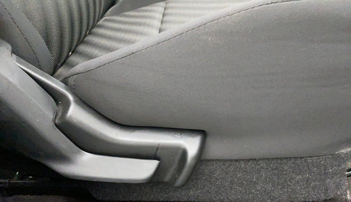 2021 Maruti Swift LXI, Petrol, Manual, 3,231 km, Driver Side Adjustment Panel