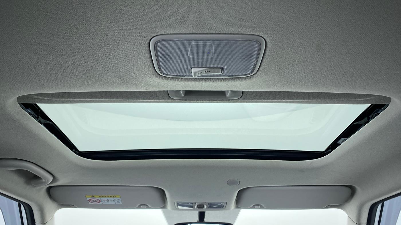 2019 Hyundai VENUE 1.0 TURBO GDI SX+ AT, Petrol, Automatic, 7,431 km, Moonroof/ Sunroof