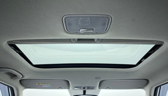 2019 Hyundai VENUE 1.0 TURBO GDI SX+ AT, Petrol, Automatic, 7,431 km, Moonroof/ Sunroof