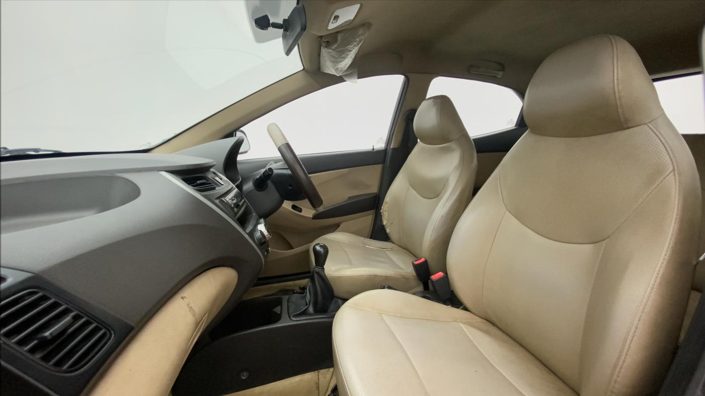 2018 Hyundai Eon ERA +, Petrol, Manual, 90,496 km, Right Side Front Door Cabin
