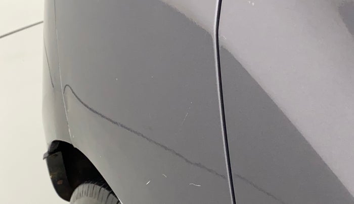 2018 Hyundai Eon ERA +, Petrol, Manual, 90,496 km, Right quarter panel - Slightly dented