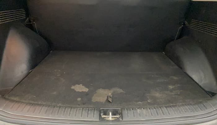 2021 KIA SELTOS HTK 1.5 DIESEL, Diesel, Manual, 1,07,459 km, Boot Inside
