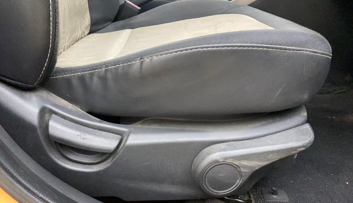 2014 Hyundai Grand i10 ASTA AT 1.2 KAPPA VTVT, Petrol, Automatic, 39,542 km, Driver Side Adjustment Panel