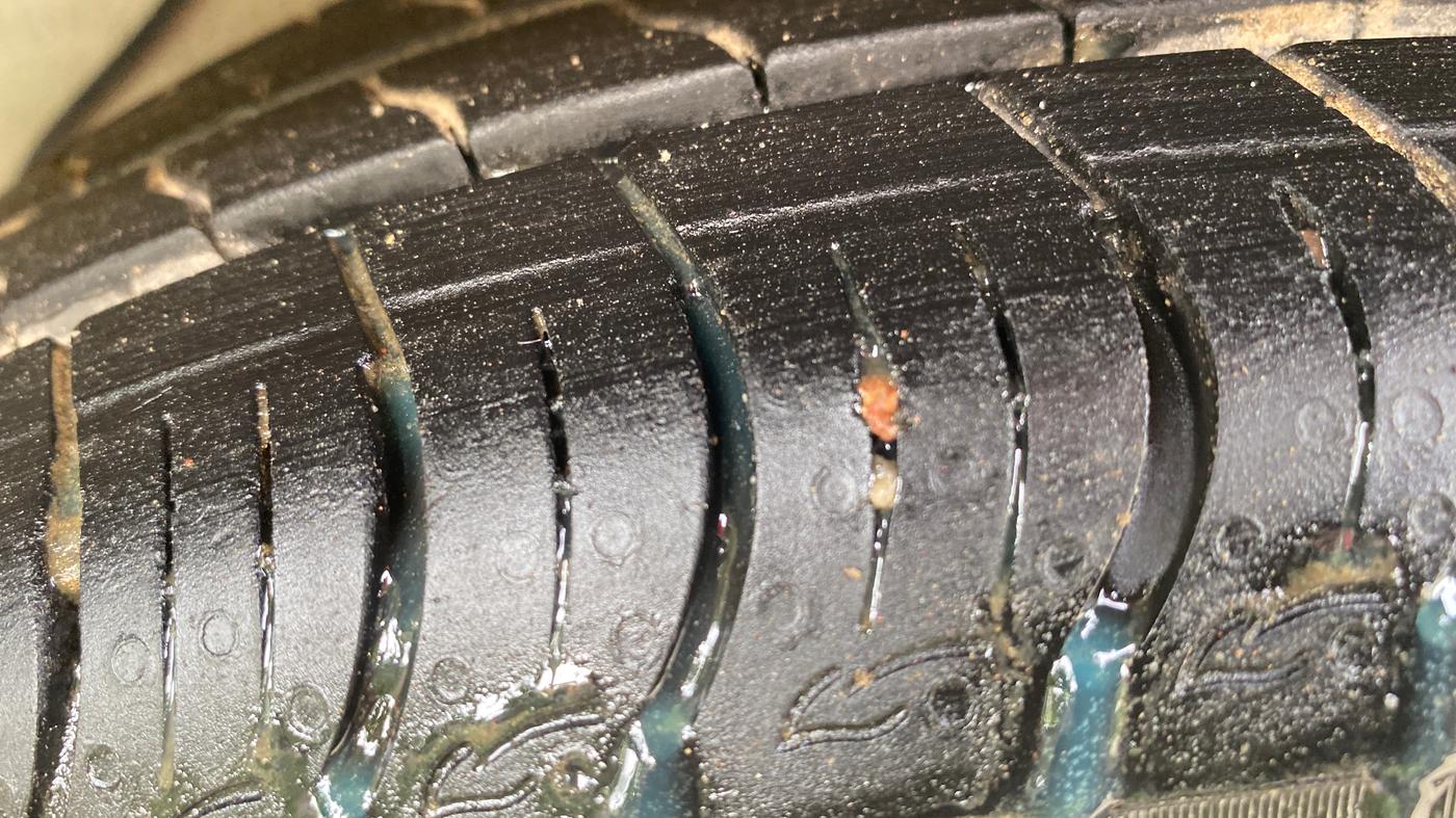 2019 Maruti Celerio VXI, CNG, Manual, 38,944 km, Left Rear Tyre Tread