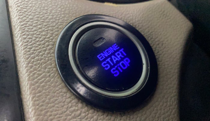 2016 Hyundai Elite i20 ASTA 1.4 CRDI (O), Diesel, Manual, 1,13,330 km, Keyless Start/ Stop Button