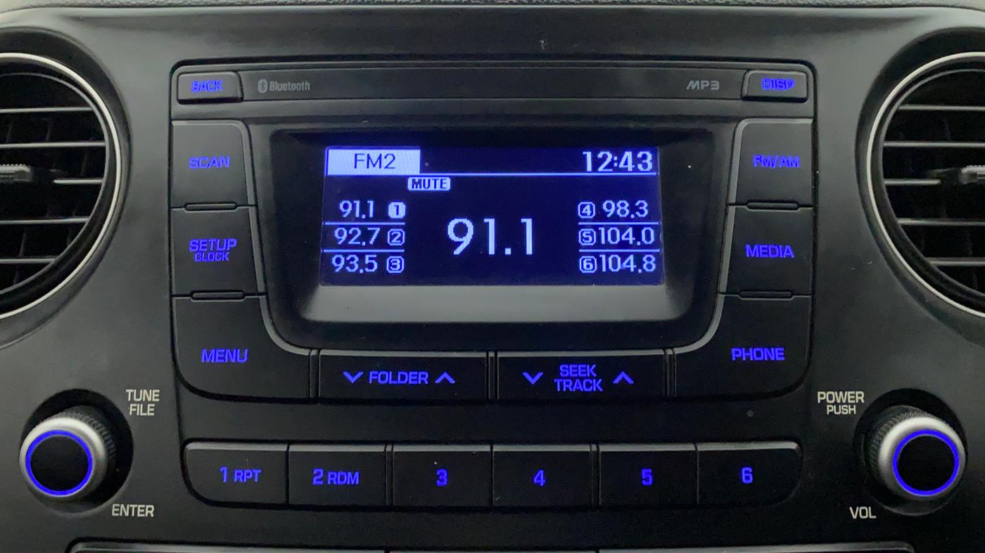 2016 Hyundai Grand i10 ASTA (O) AT 1.2 KAPPA VTVT, Petrol, Automatic, 35,599 km, Infotainment System