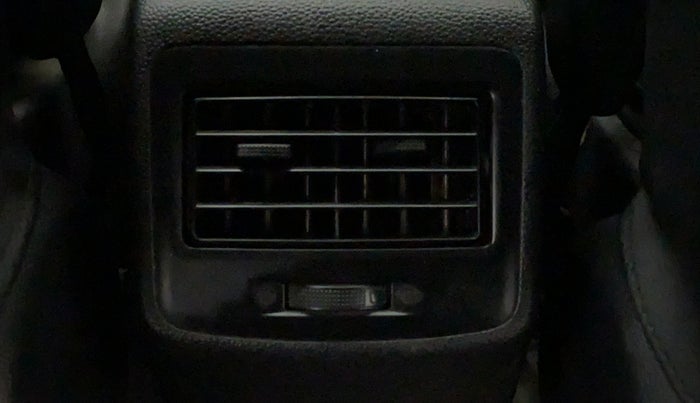 2016 Hyundai Grand i10 ASTA (O) AT 1.2 KAPPA VTVT, Petrol, Automatic, 35,599 km, Rear AC Vents