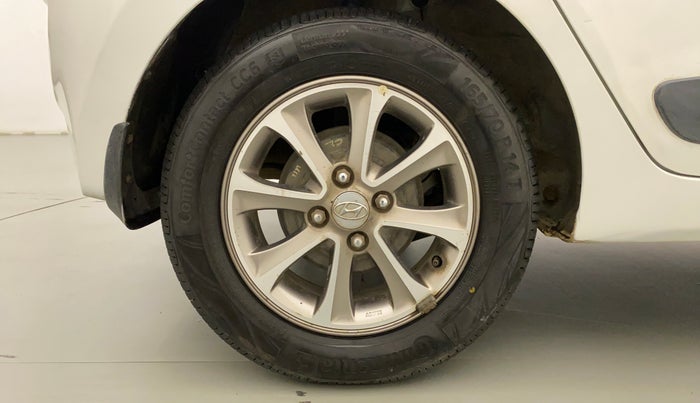 2016 Hyundai Grand i10 ASTA (O) AT 1.2 KAPPA VTVT, Petrol, Automatic, 35,599 km, Right Rear Wheel