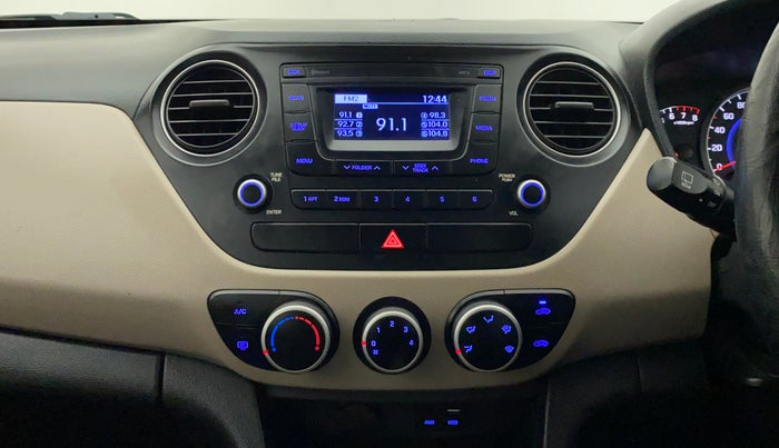 2016 Hyundai Grand i10 ASTA (O) AT 1.2 KAPPA VTVT, Petrol, Automatic, 35,599 km, Air Conditioner