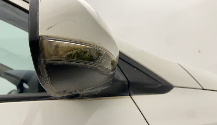 2016 Hyundai Grand i10 ASTA (O) AT 1.2 KAPPA VTVT, Petrol, Automatic, 35,599 km, Right rear-view mirror - Indicator light not working