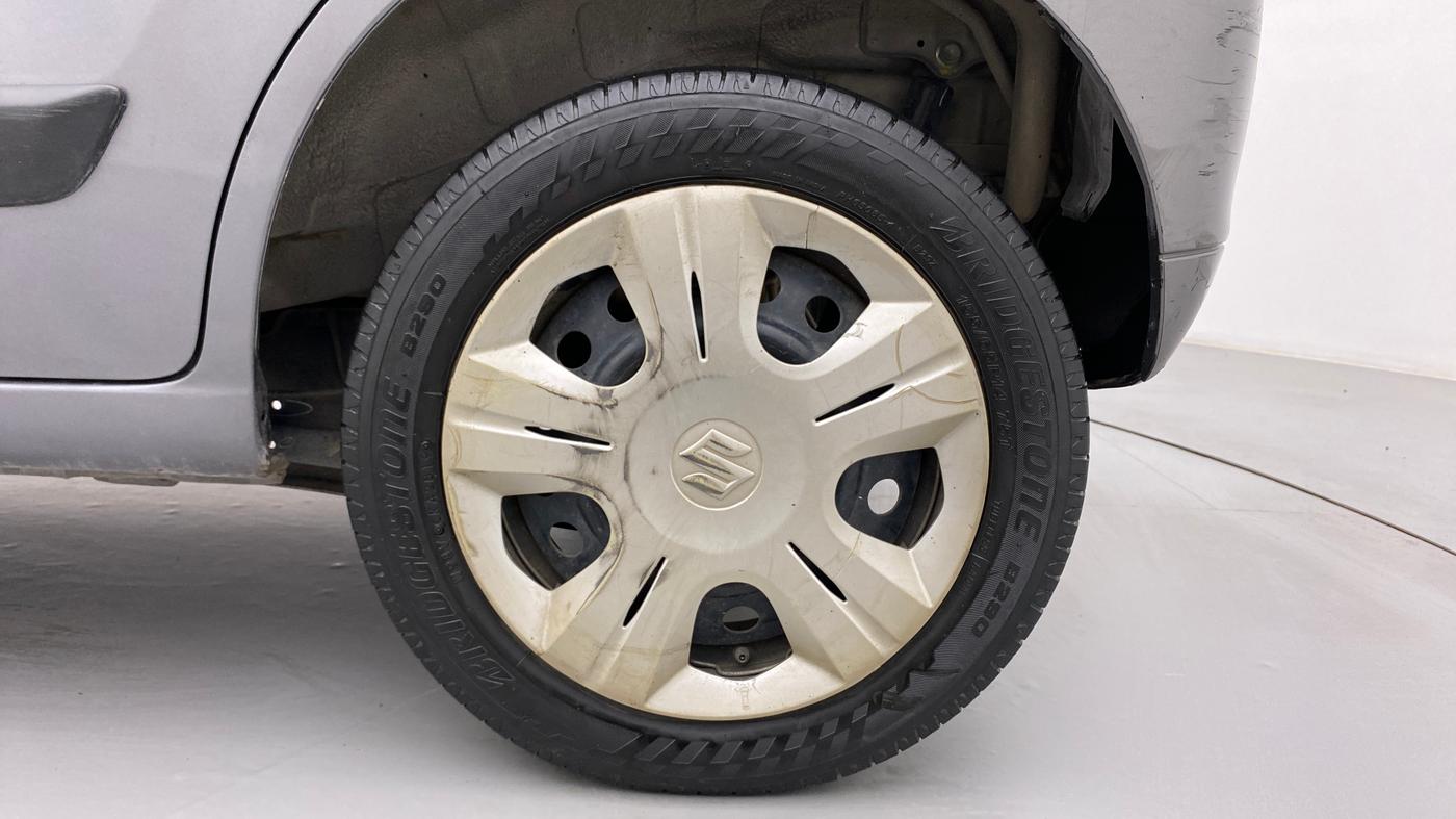 2013 Maruti Wagon R 1.0 VXI, Petrol, Manual, 59,730 km, Left Rear Wheel