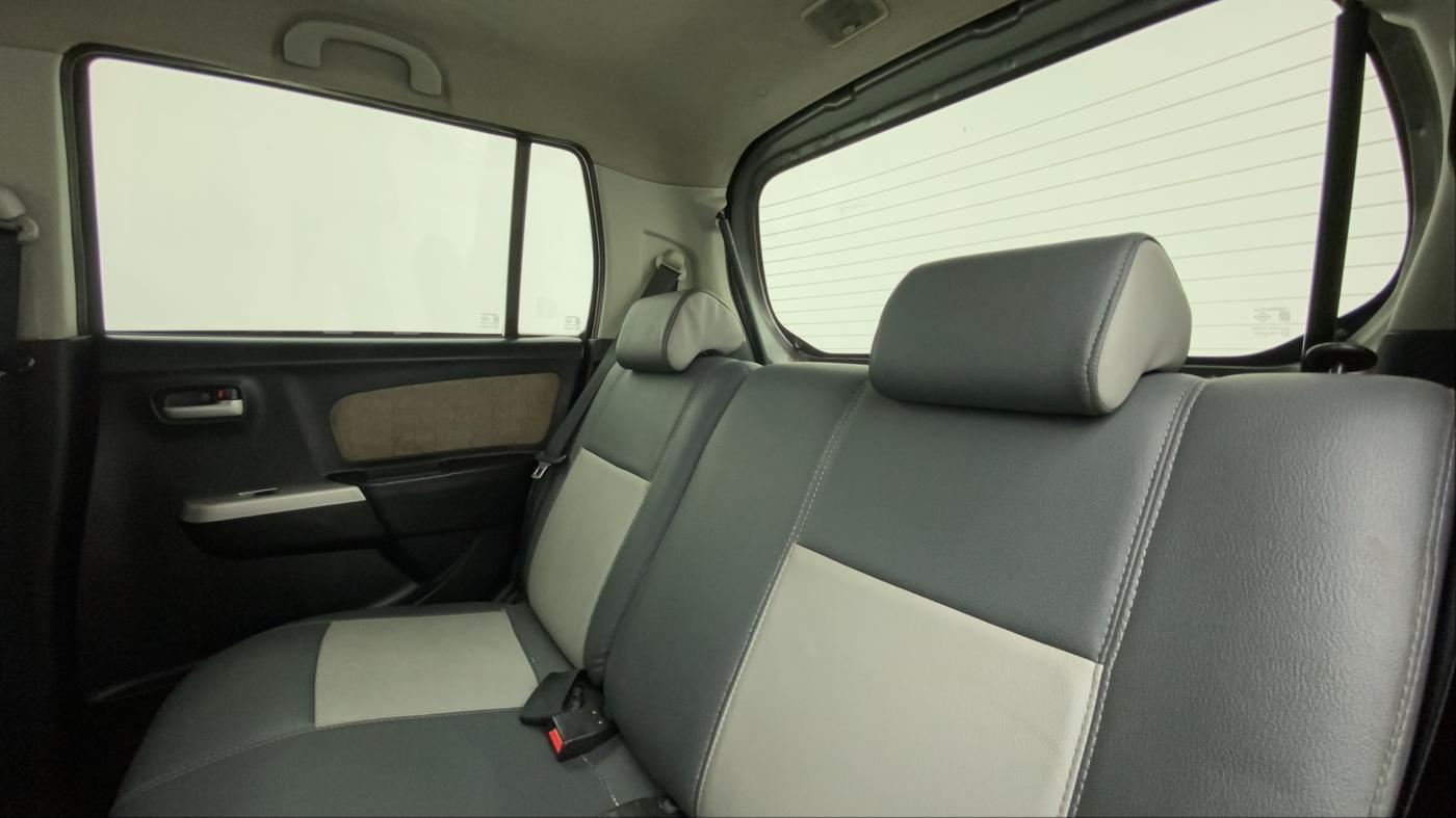 2013 Maruti Wagon R 1.0 VXI, Petrol, Manual, 59,730 km, Right Side Rear Door Cabin