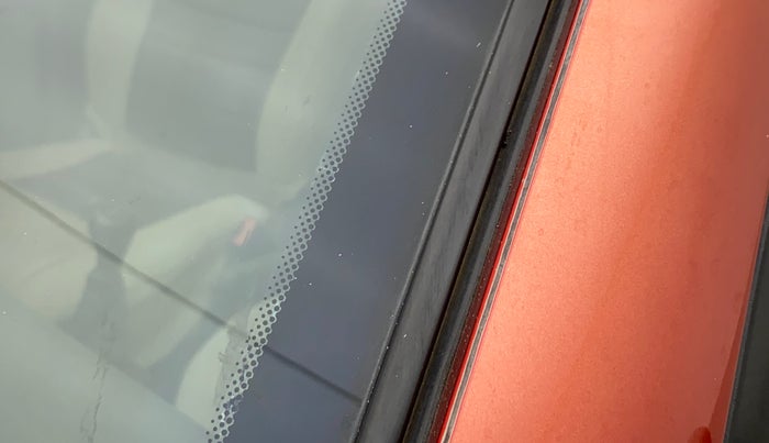 2011 Hyundai i10 SPORTZ 1.2, Petrol, Manual, 73,795 km, Left A pillar - Paint is slightly faded