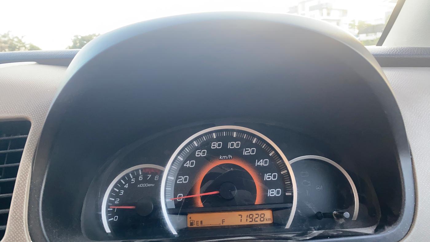 2015 Maruti Wagon R 1.0 VXI, Petrol, Manual, 71,961 km, Odometer Image