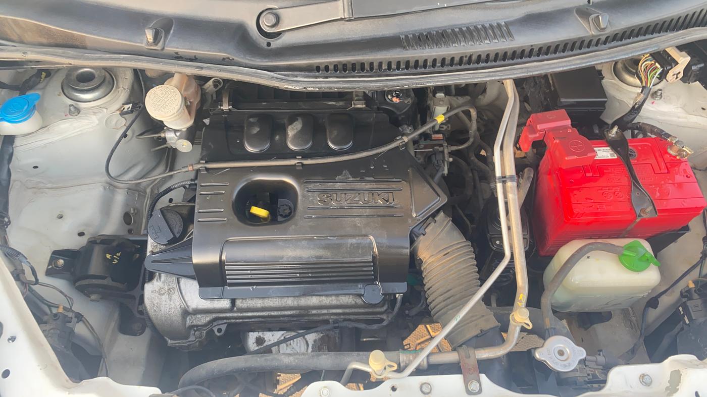 2015 Maruti Wagon R 1.0 VXI, Petrol, Manual, 71,961 km, Engine View
