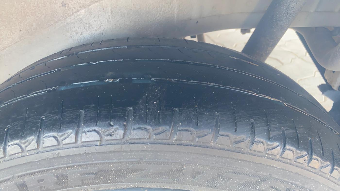 2015 Maruti Wagon R 1.0 VXI, Petrol, Manual, 71,961 km, Left Rear Tyre Tread