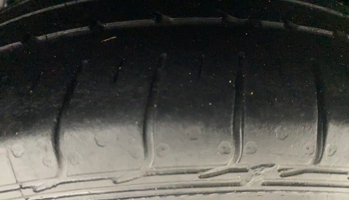 2020 Ford FREESTYLE TITANIUM 1.2 PETROL, Petrol, Manual, 34,712 km, Left Rear Tyre Tread