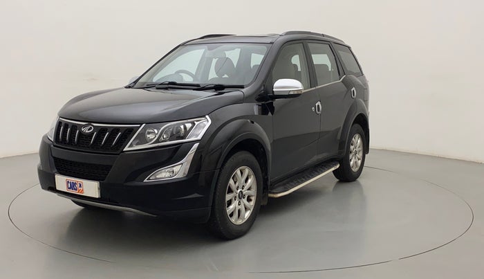 2016 Mahindra XUV500 W10, Diesel, Manual, 49,761 km, Left Front Diagonal
