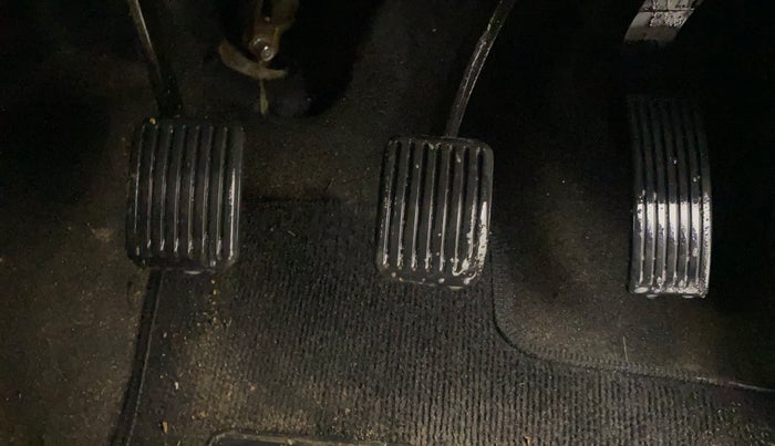 2022 Hyundai AURA S 1.2 CNG, CNG, Manual, 65,644 km, Pedals