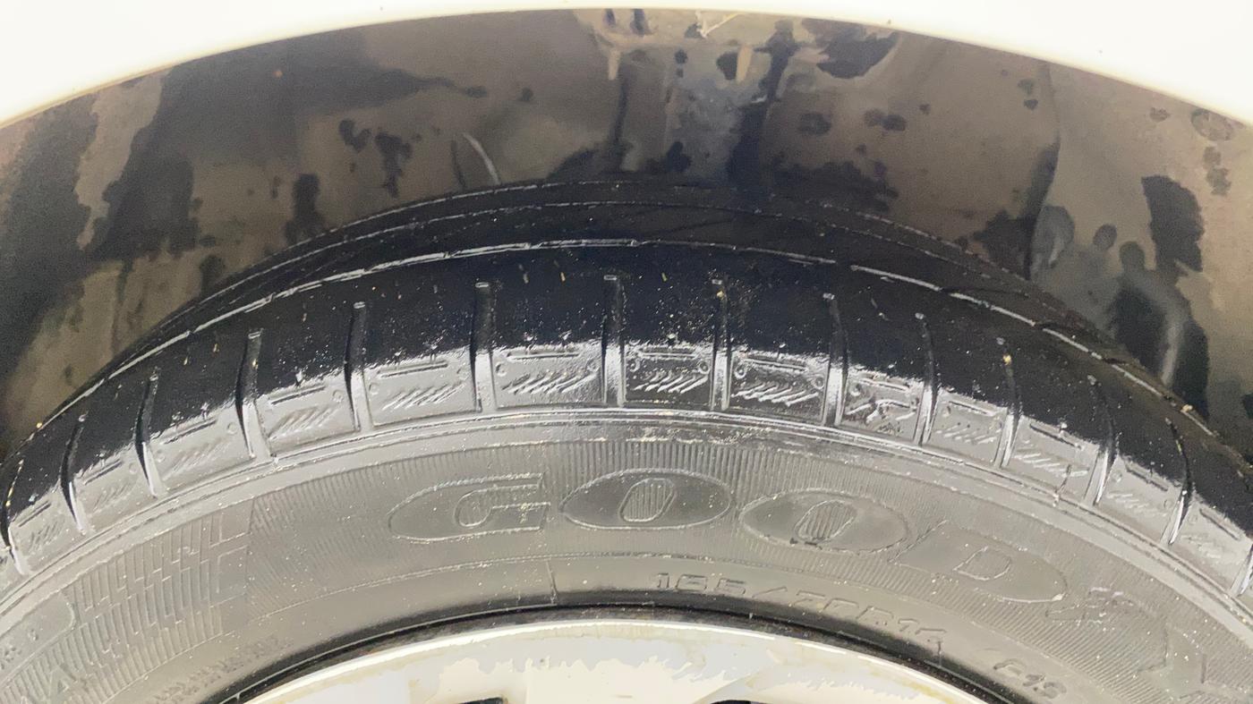 2022 Hyundai AURA S 1.2 CNG, CNG, Manual, 65,756 km, Right Front Tyre Tread