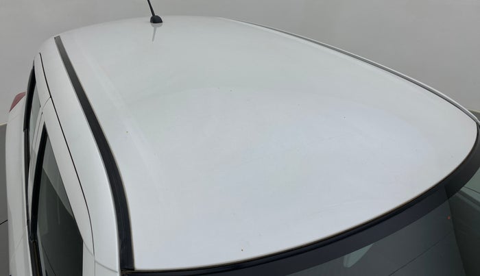 2019 Maruti Swift LXI D, Petrol, Manual, 12,142 km, Roof