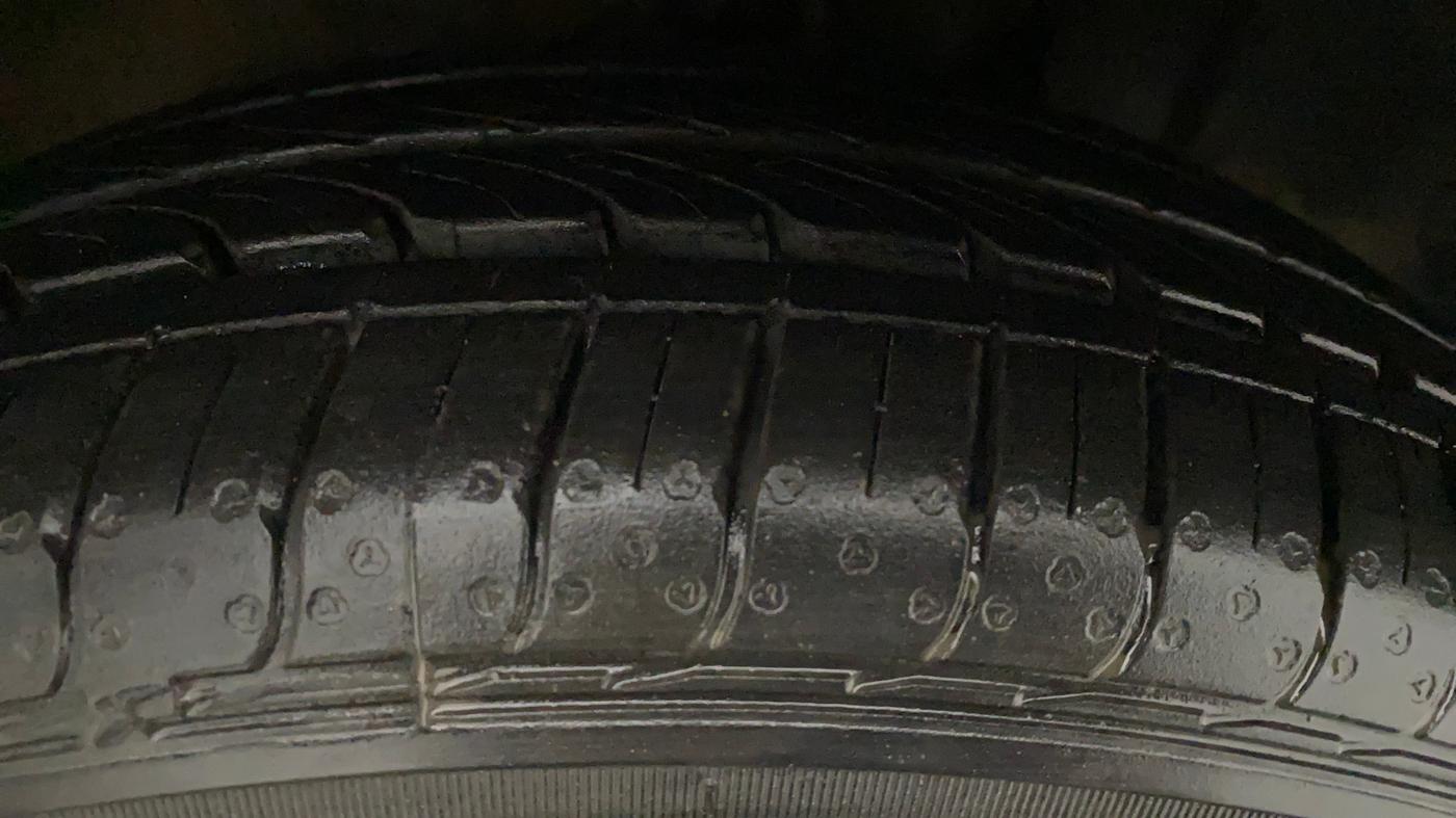 2019 Maruti New Wagon-R VXI 1.0, Petrol, Manual, 25,126 km, Left Rear Tyre Tread