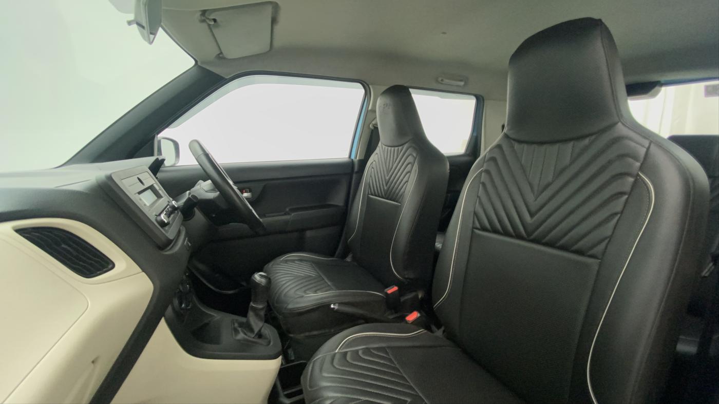 2019 Maruti New Wagon-R VXI 1.0, Petrol, Manual, 25,126 km, Right Side Front Door Cabin
