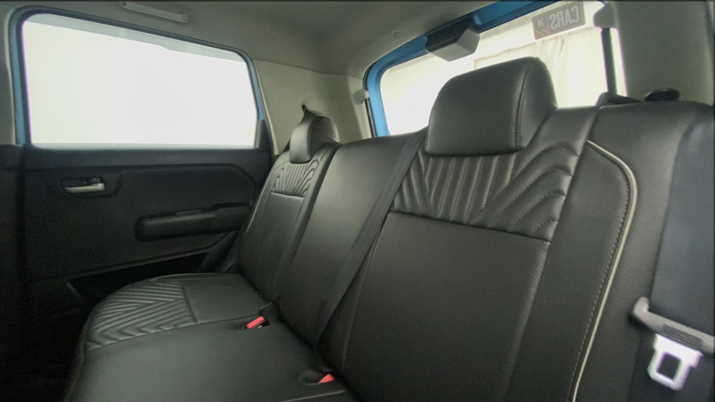 2019 Maruti New Wagon-R VXI 1.0, Petrol, Manual, 25,126 km, Right Side Rear Door Cabin