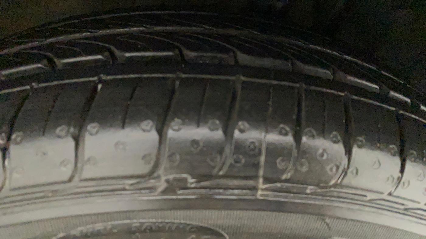 2019 Maruti New Wagon-R VXI 1.0, Petrol, Manual, 25,126 km, Right Rear Tyre Tread