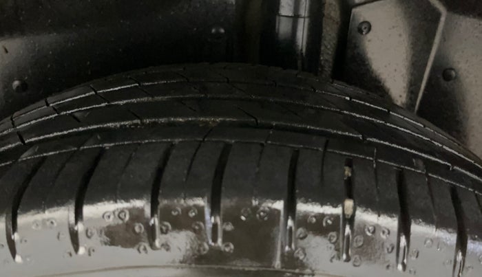 2024 MG HECTOR PLUS SHARP PRO 1.5 PETROL TURBO CVT 7 STR, Petrol, Automatic, 19,328 km, Left Rear Tyre Tread