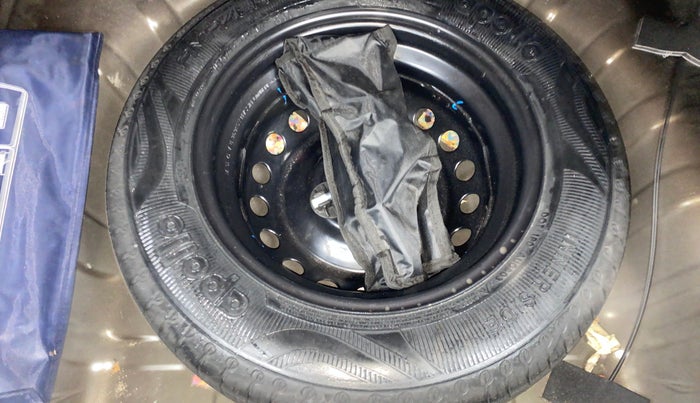 2020 Renault Kwid CLIMBER 1.0 AMT (O), Petrol, Automatic, 11,615 km, Spare Tyre