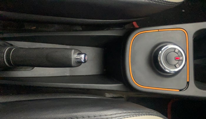 2020 Renault Kwid CLIMBER 1.0 AMT (O), Petrol, Automatic, 11,615 km, Gear Lever