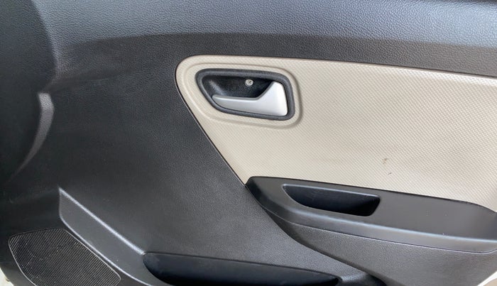 2020 Maruti Alto VXI, Petrol, Manual, 36,533 km, Driver Side Door Panels Control