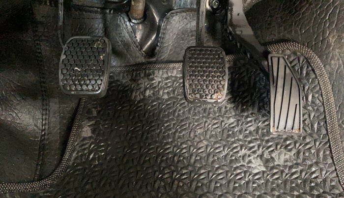 2020 Maruti Alto VXI, Petrol, Manual, 36,533 km, Pedals