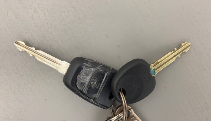 2015 Hyundai Grand i10 SPORTZ 1.2 KAPPA VTVT, Petrol, Manual, 74,609 km, Key Close Up