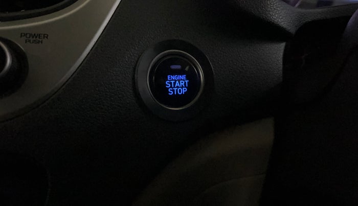 2017 Hyundai Verna 1.6 VTVT SX O, Petrol, Manual, 17,693 km, Keyless Start/ Stop Button