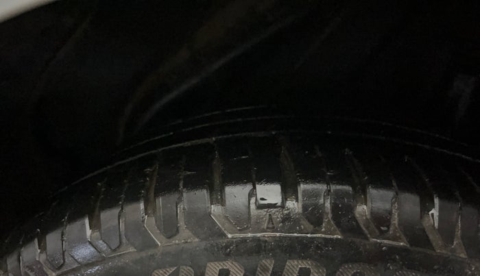 2017 Hyundai Verna 1.6 VTVT SX O, Petrol, Manual, 17,693 km, Left Rear Tyre Tread
