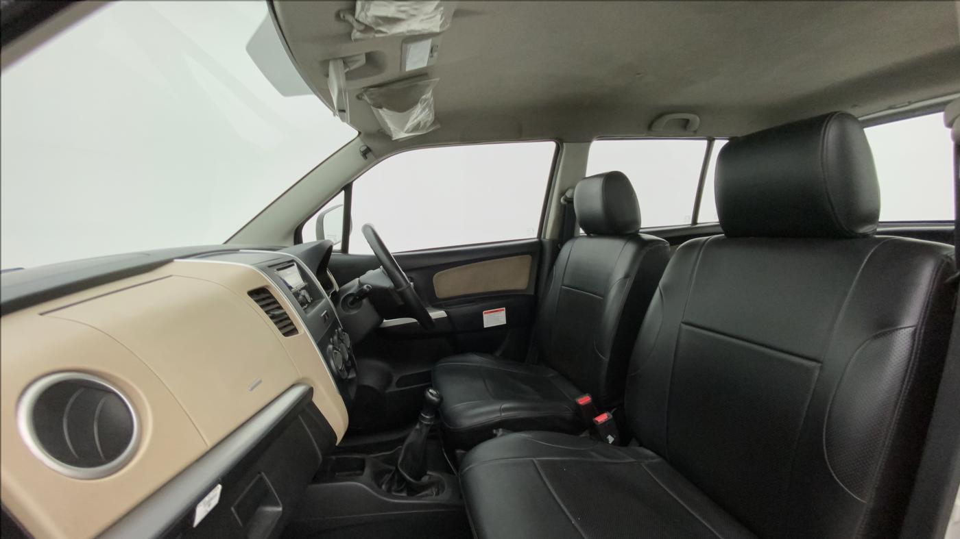 2017 Maruti Wagon R 1.0 LXI CNG, CNG, Manual, 90,444 km, Right Side Front Door Cabin