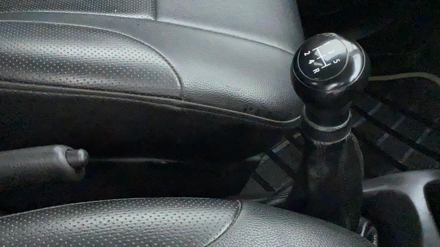 2017 Maruti Wagon R 1.0 LXI CNG, CNG, Manual, 90,444 km, Gear Lever