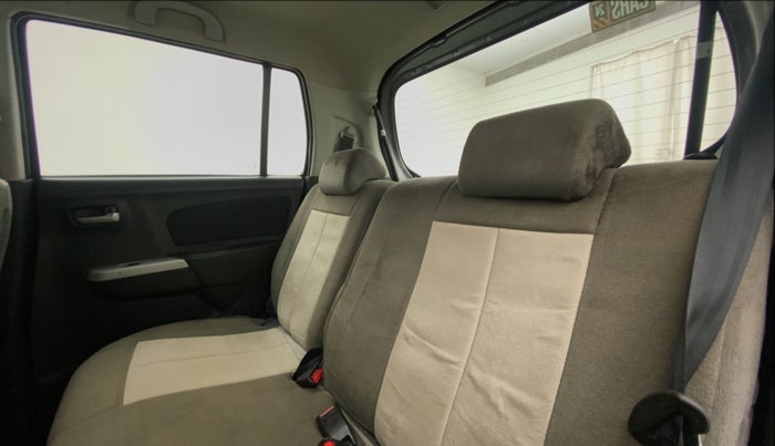 2011 Maruti Wagon R 1.0 VXI, Petrol, Manual, 42,972 km, Right Side Rear Door Cabin
