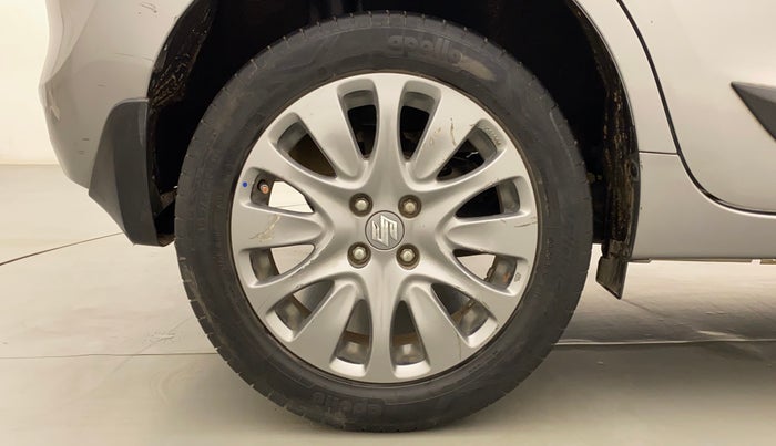 2017 Maruti Baleno ZETA PETROL 1.2, Petrol, Manual, 45,577 km, Right Rear Wheel