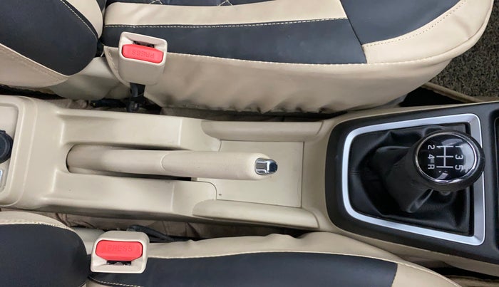 2023 Maruti Dzire ZXI, Petrol, Manual, 15,035 km, Gear Lever