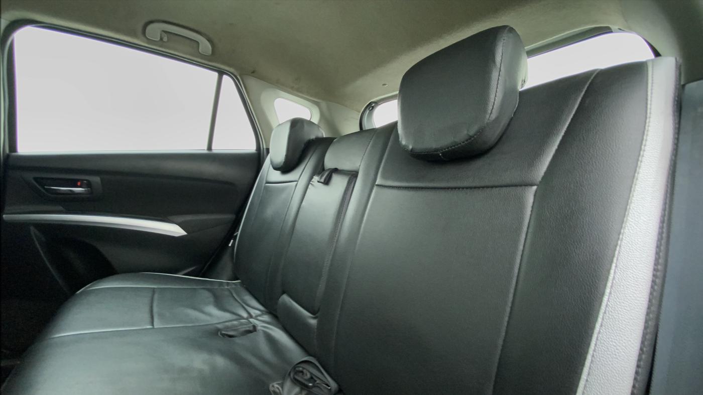 2018 Maruti S Cross ZETA 1.3, Diesel, Manual, 71,298 km, Right Side Rear Door Cabin