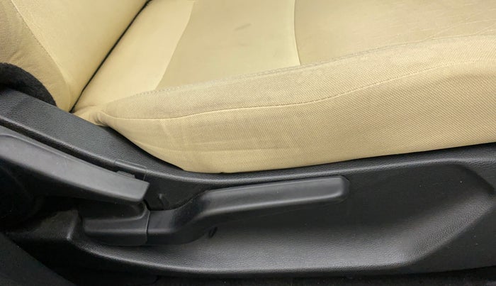 2021 Honda City 1.5L I-VTEC V MT 5TH GEN, Petrol, Manual, 20,782 km, Driver Side Adjustment Panel