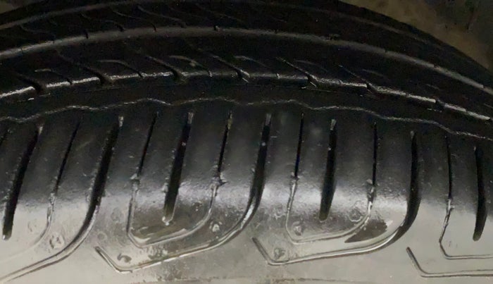 2021 Honda City 1.5L I-VTEC V MT 5TH GEN, Petrol, Manual, 20,782 km, Left Front Tyre Tread